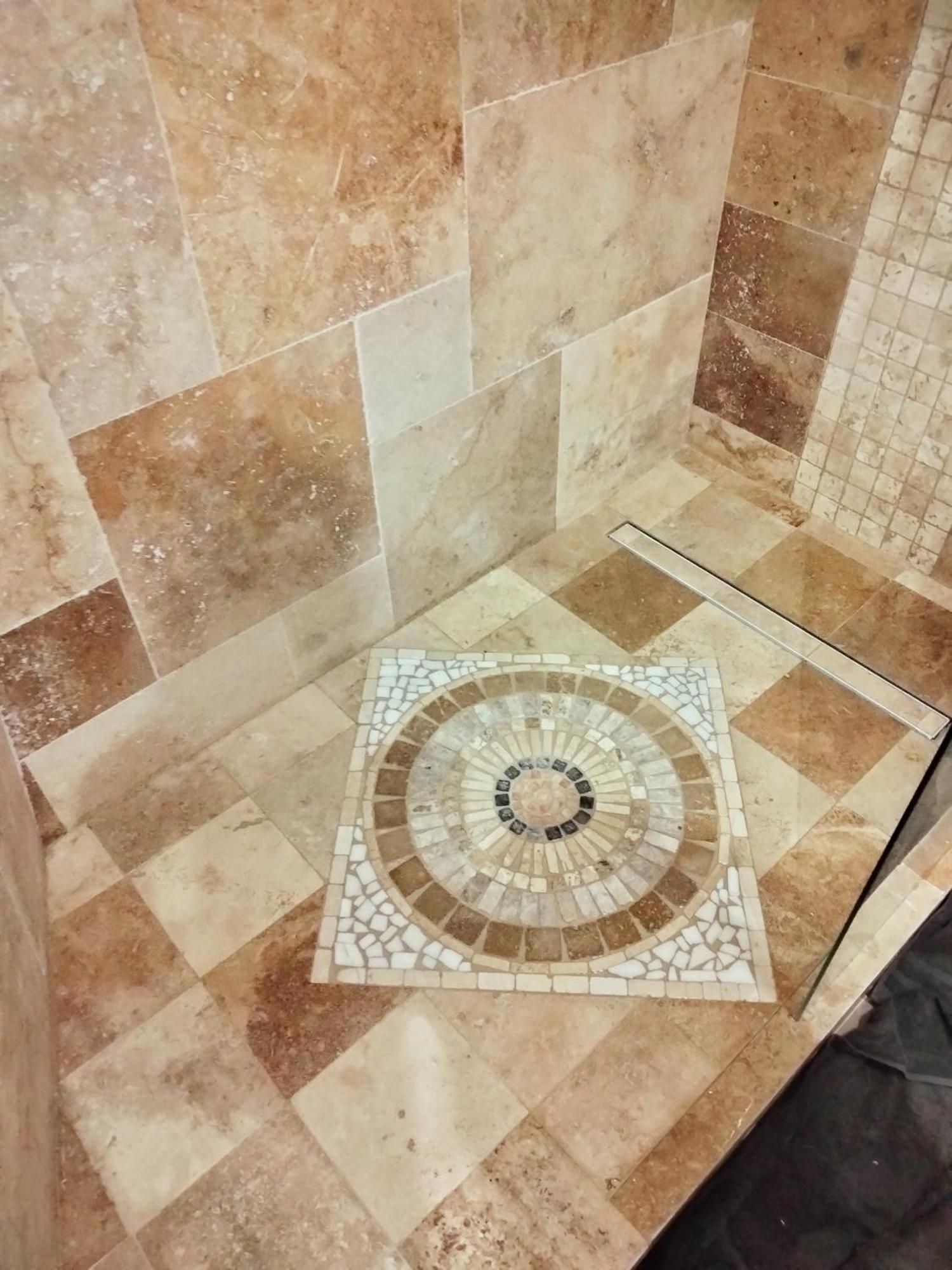 Maison Prestige Le Donjon Des Plaisirs Jacuzzi Montluel Luaran gambar